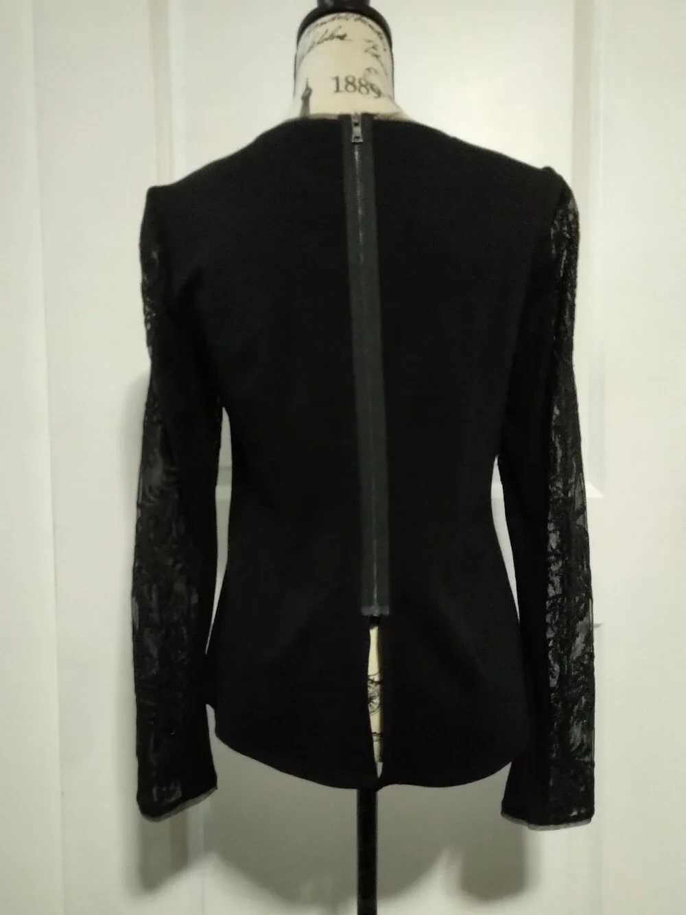 BRAND NEW BCBGMAXAZRIA Black Lace Long-Sleeve Top
